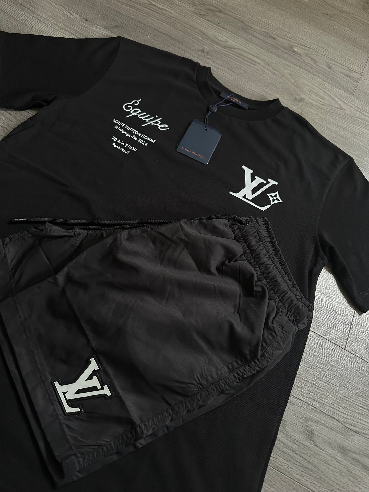 Louis Vuitton Black T-Shirt